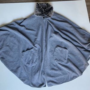 LeMode Cape with Fur Trim